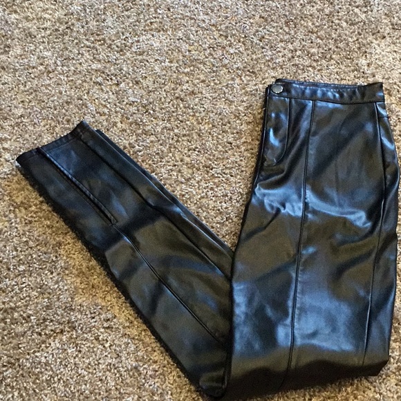 Forever 21 Faux Leather Pants/Slacks Size S - Picture 1 of 5